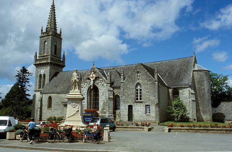 Kirche Kergrist
Bretagne 2005
Keywords: Rad;Frankreich;2005