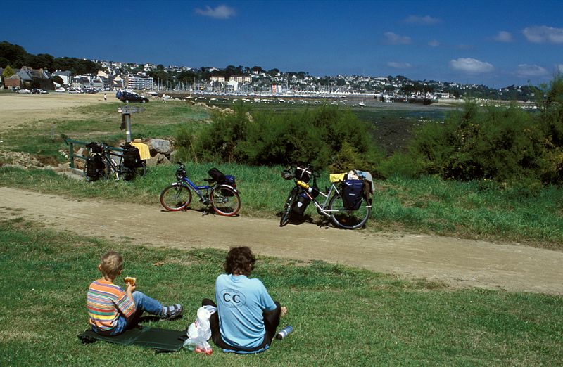 Pause in Perros-Guirec
Bretagne 2005
Keywords: Rad;Frankreich;2005