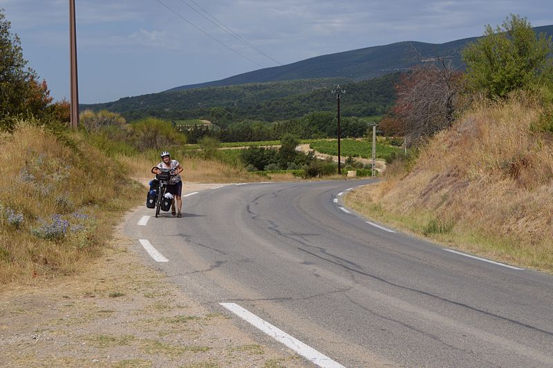 D189 vor Cabrières-d'Aigues
Via Rhôna 2017
Keywords: Rad;2017;Frankreich